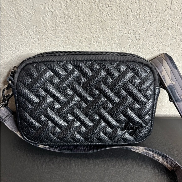 Lug Coupe Crossbody Black vegan leather Quilted Bag - Picture 2 of 8